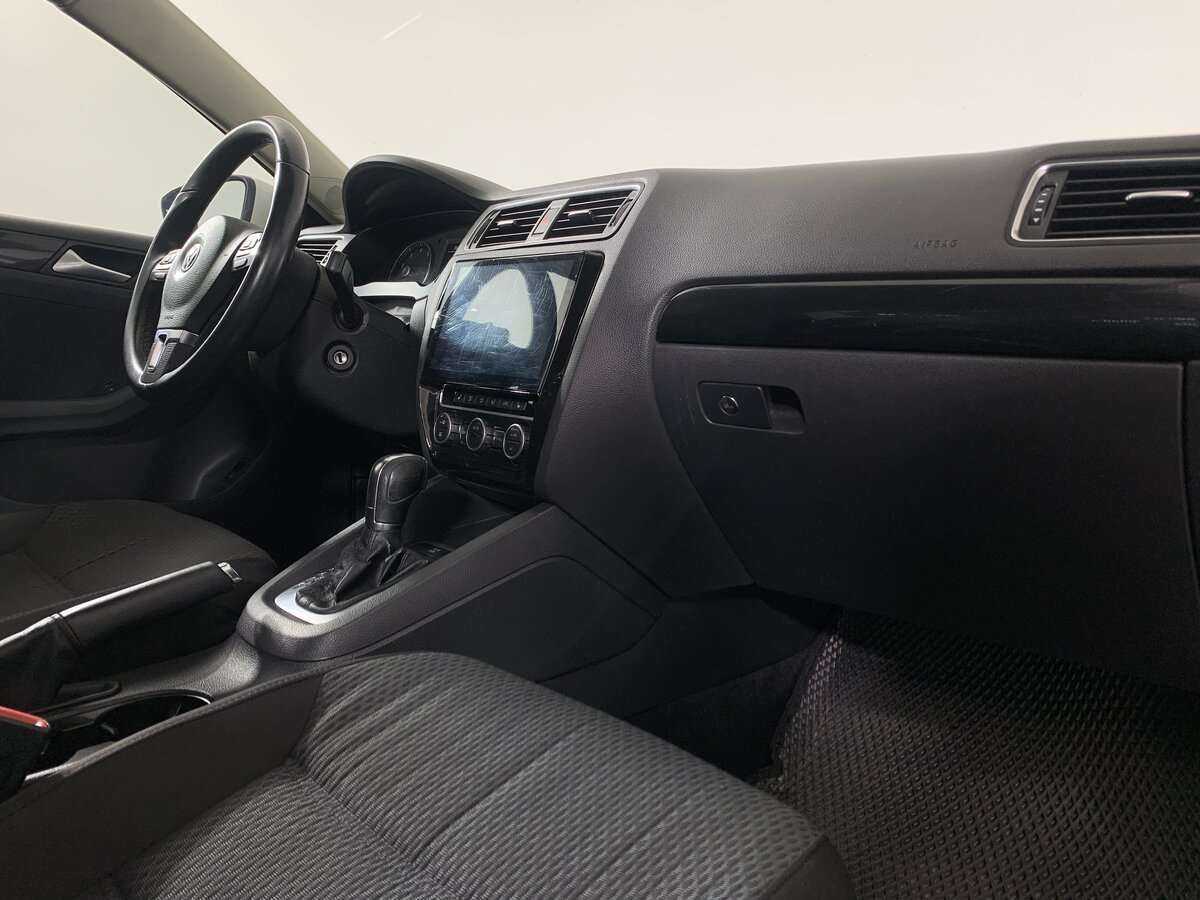 Купить Volkswagen Jetta, 2012, 249 824 км, фото №11