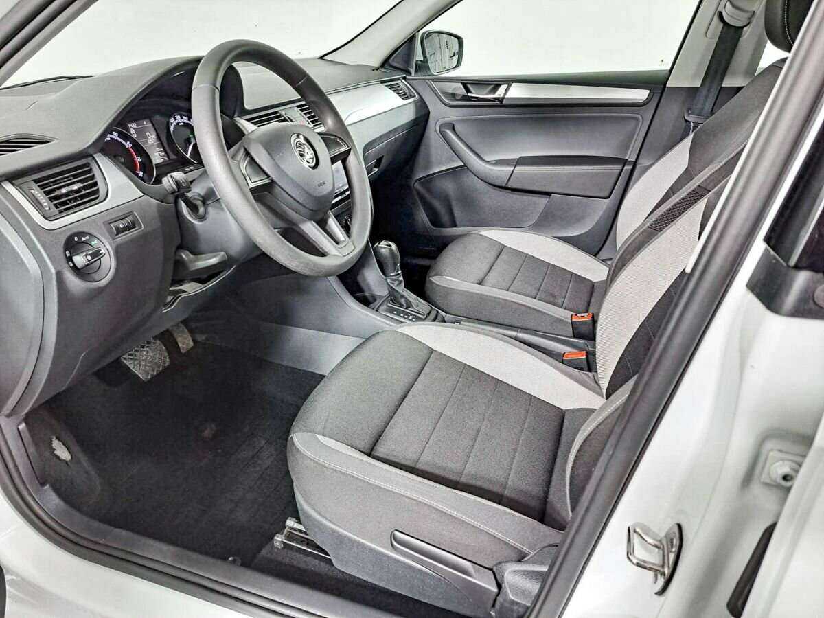 Купить Skoda Rapid, 2018, 80 000 км, фото №13