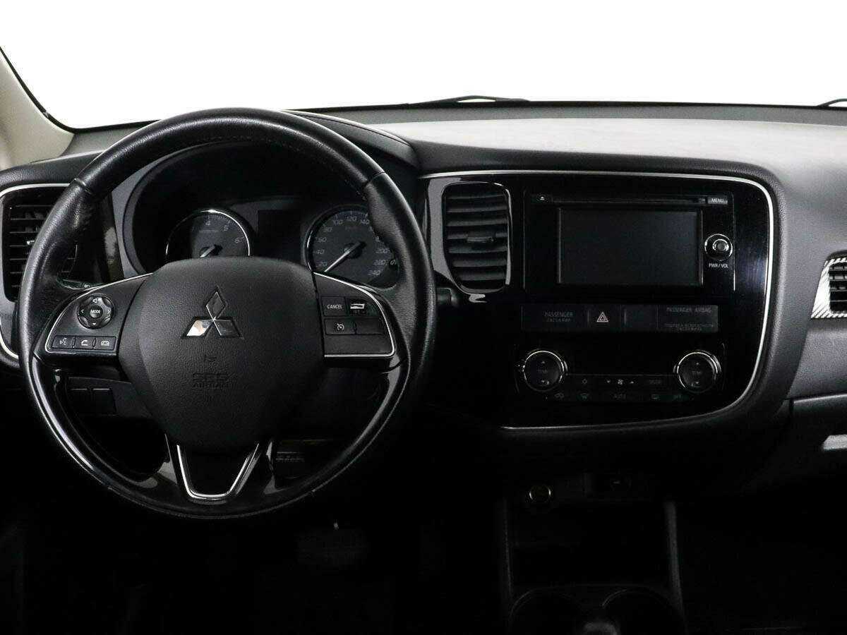 Купить Mitsubishi Outlander, 2015, 145 756 км, фото №10