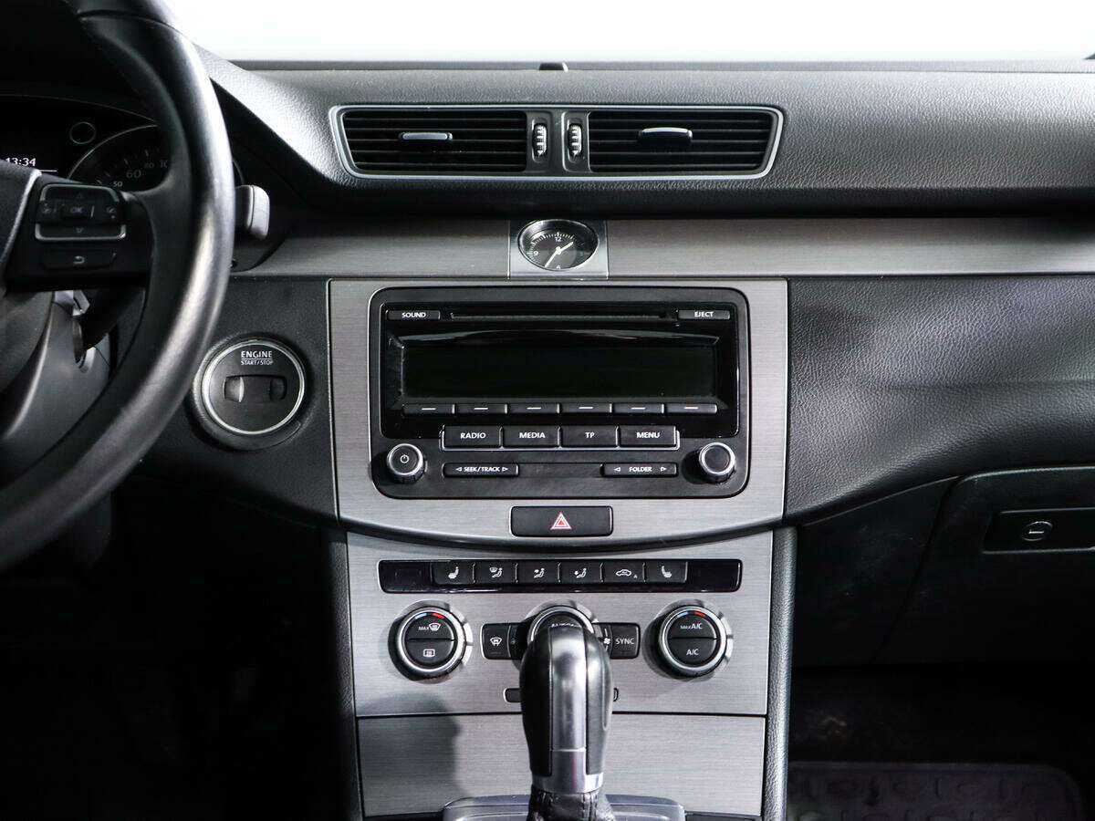 Купить Volkswagen Passat, 2014, 102 744 км, фото №11