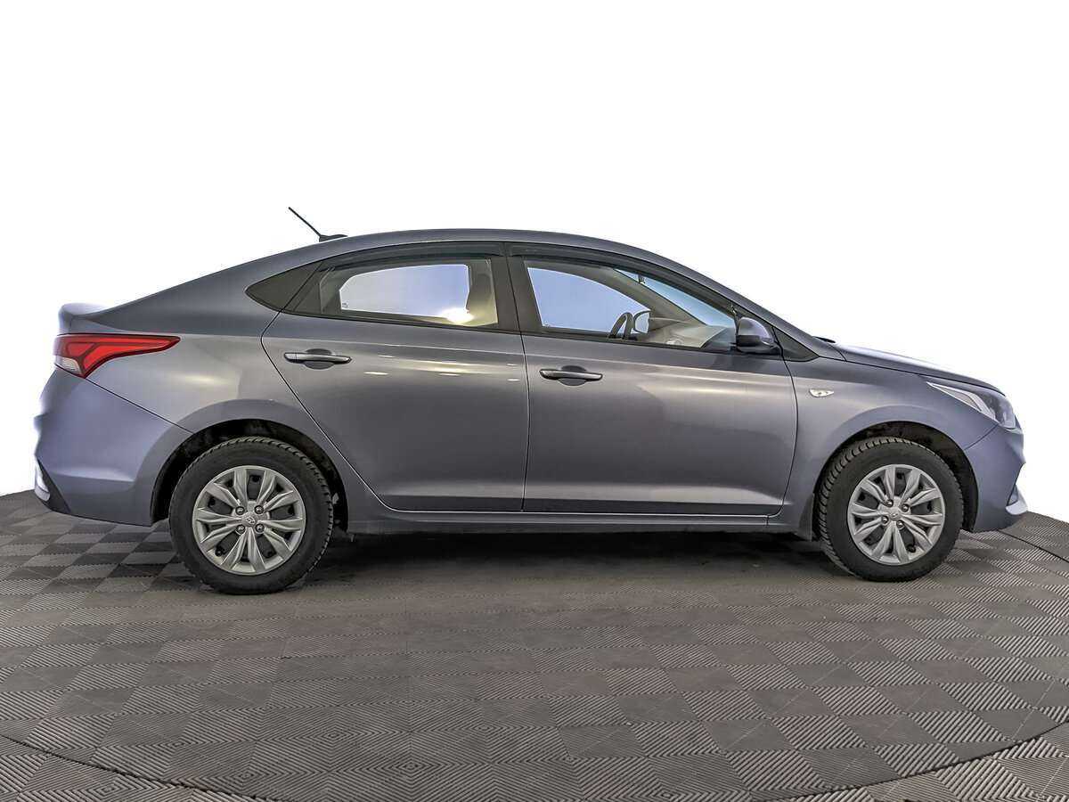 Купить Hyundai Solaris, 2019, 64 956 км, фото №4