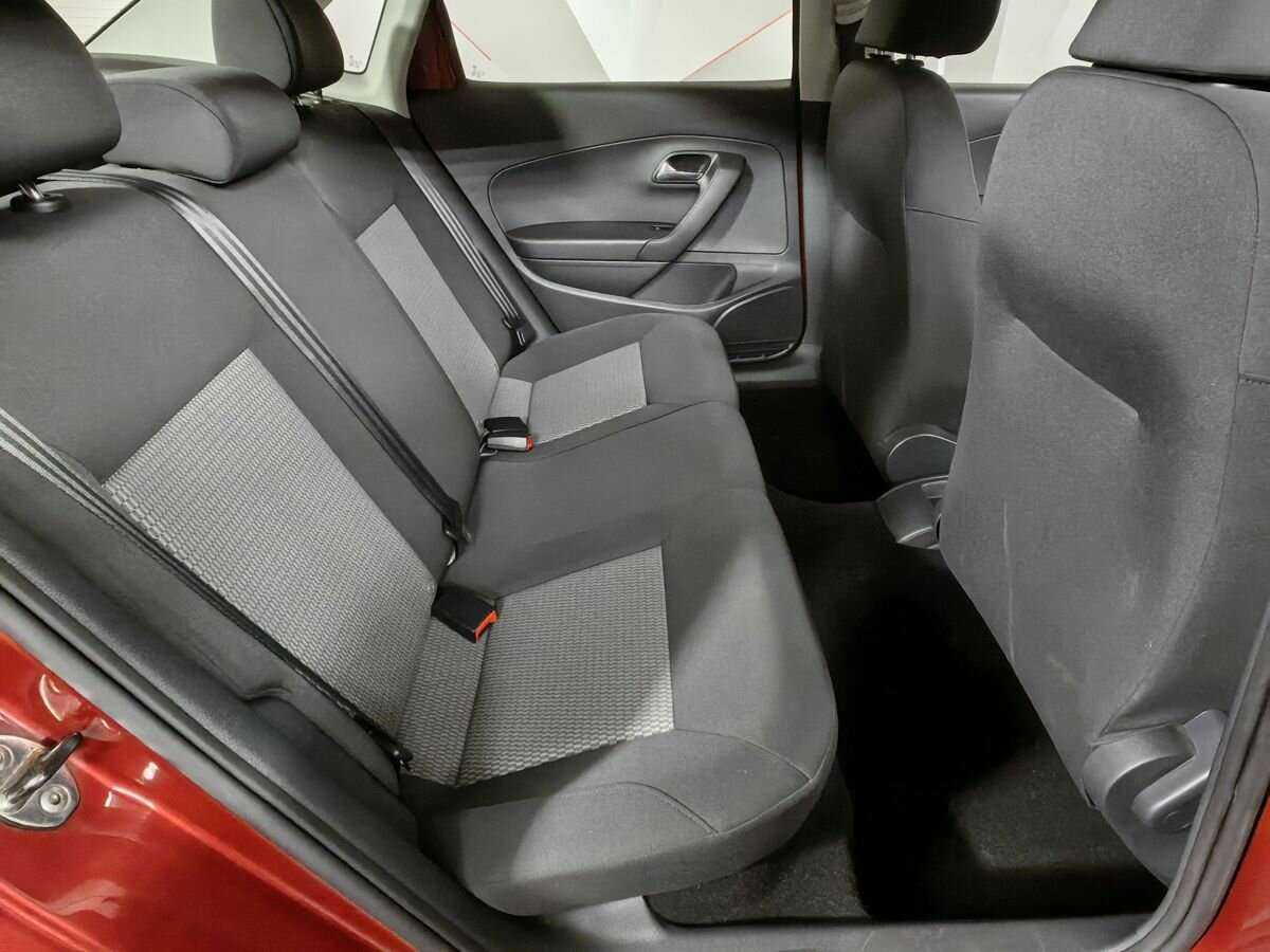 Купить Volkswagen Polo, 2012, 85 181 км, фото №12