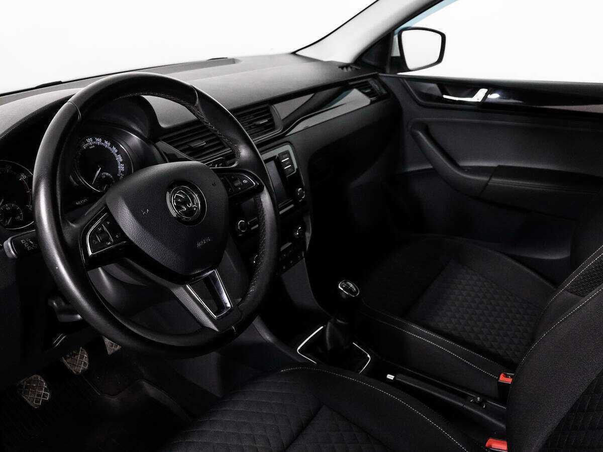 Купить Skoda Rapid, 2017, 87 040 км, фото №6