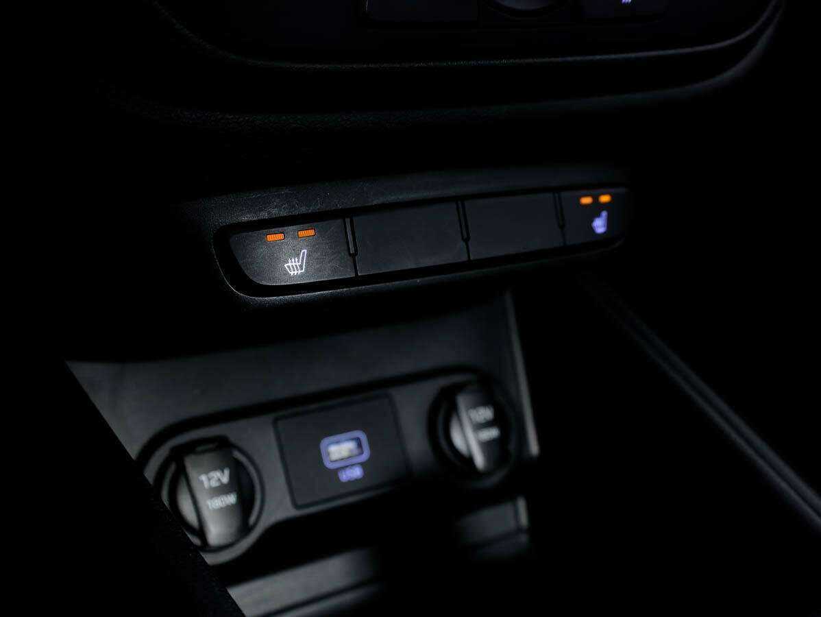 Купить Hyundai Solaris, 2019, 83 868 км, фото №19