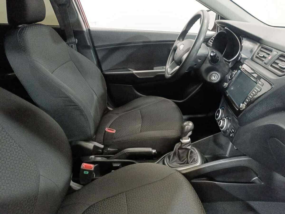 Купить Kia Rio, 2012, 181 336 км, фото №10