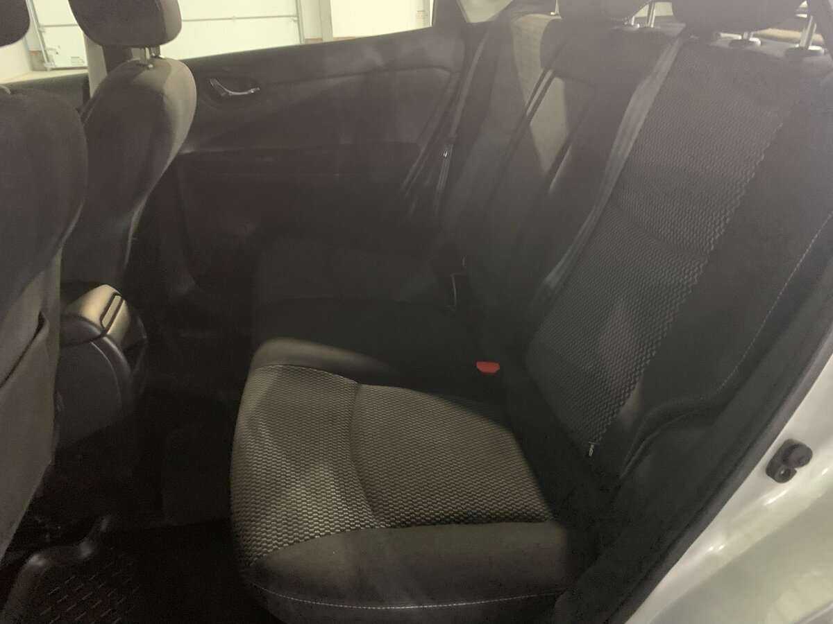 Купить Nissan Tiida, 2015, 156 850 км, фото №11