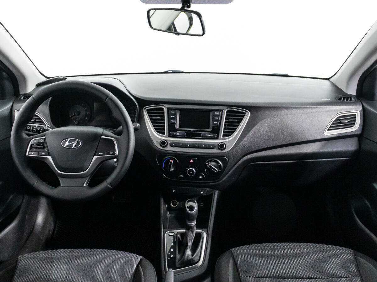 Купить Hyundai Solaris, 2021, 93 638 км, фото №13