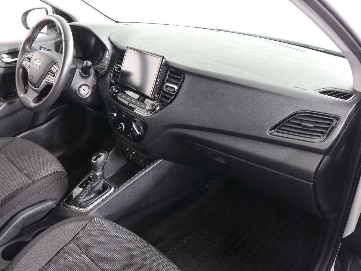 Купить Hyundai Solaris, 2022, 130 480 км, фото №10