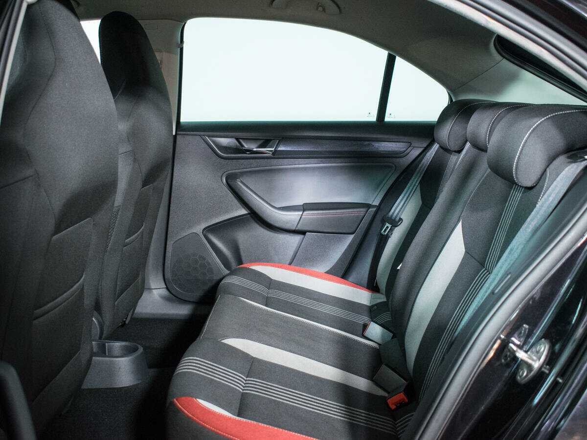 Купить Skoda Rapid, 2018, 92 000 км, фото №10