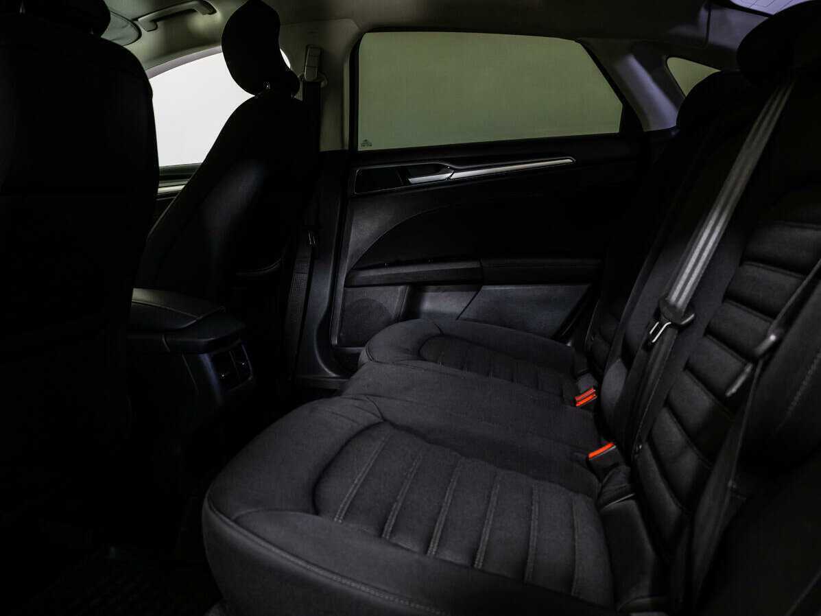 Купить Ford Mondeo, 2015, 199 081 км, фото №9