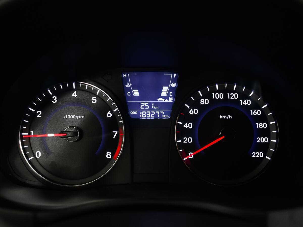 Купить Hyundai Solaris, 2012, 183 276 км, фото №11