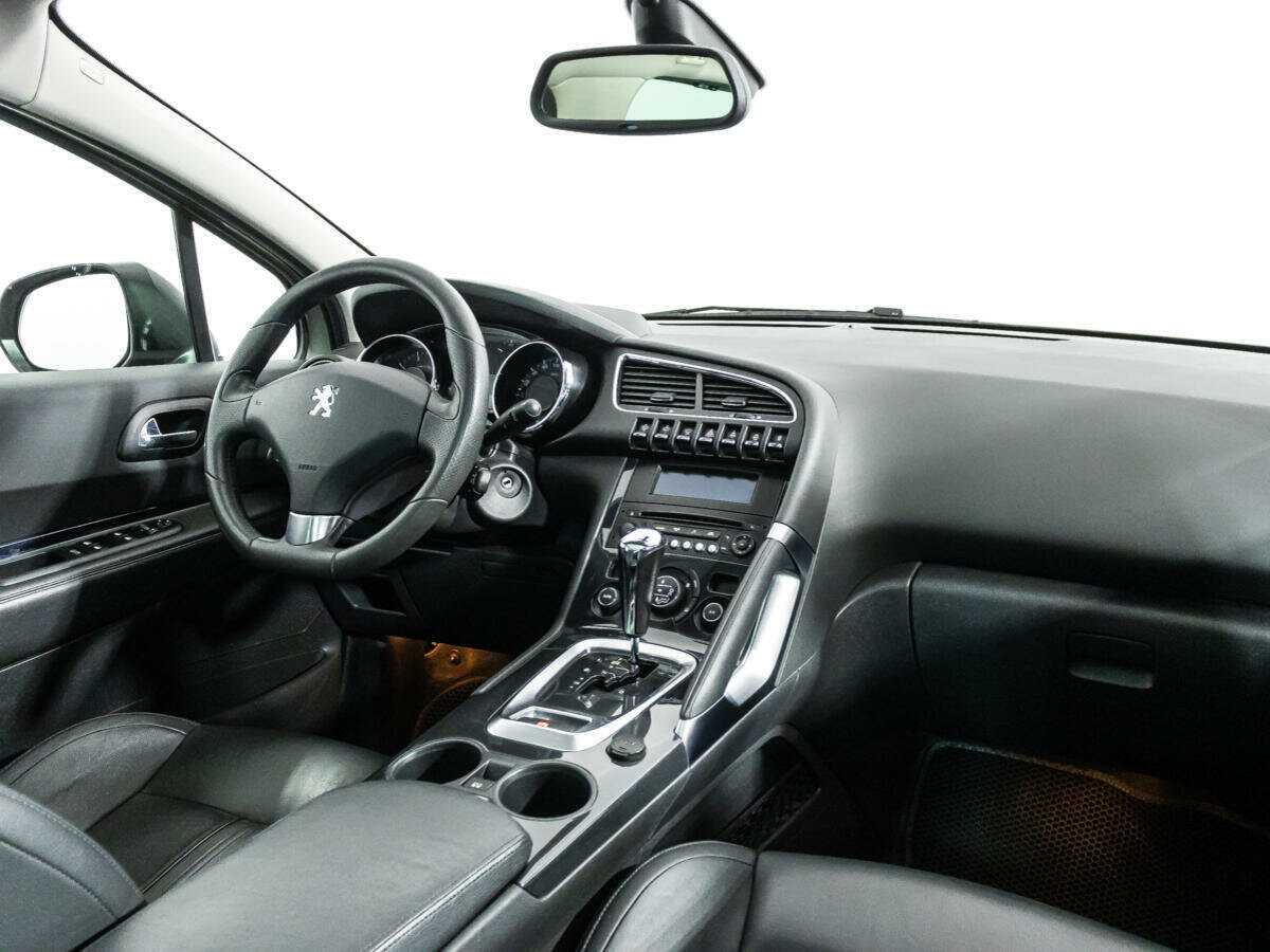 Купить Peugeot 3008, 2013, 100 907 км, фото №9