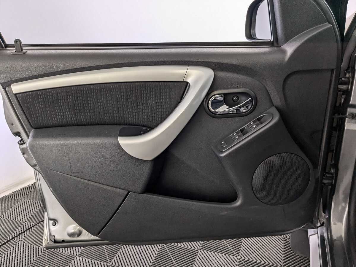 Купить Nissan Terrano, 2015, 140 424 км, фото №15