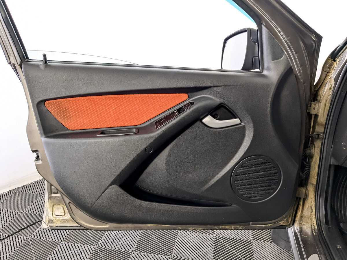 Купить Lada (ВАЗ) Kalina Cross, 2017, 98 988 км, фото №15