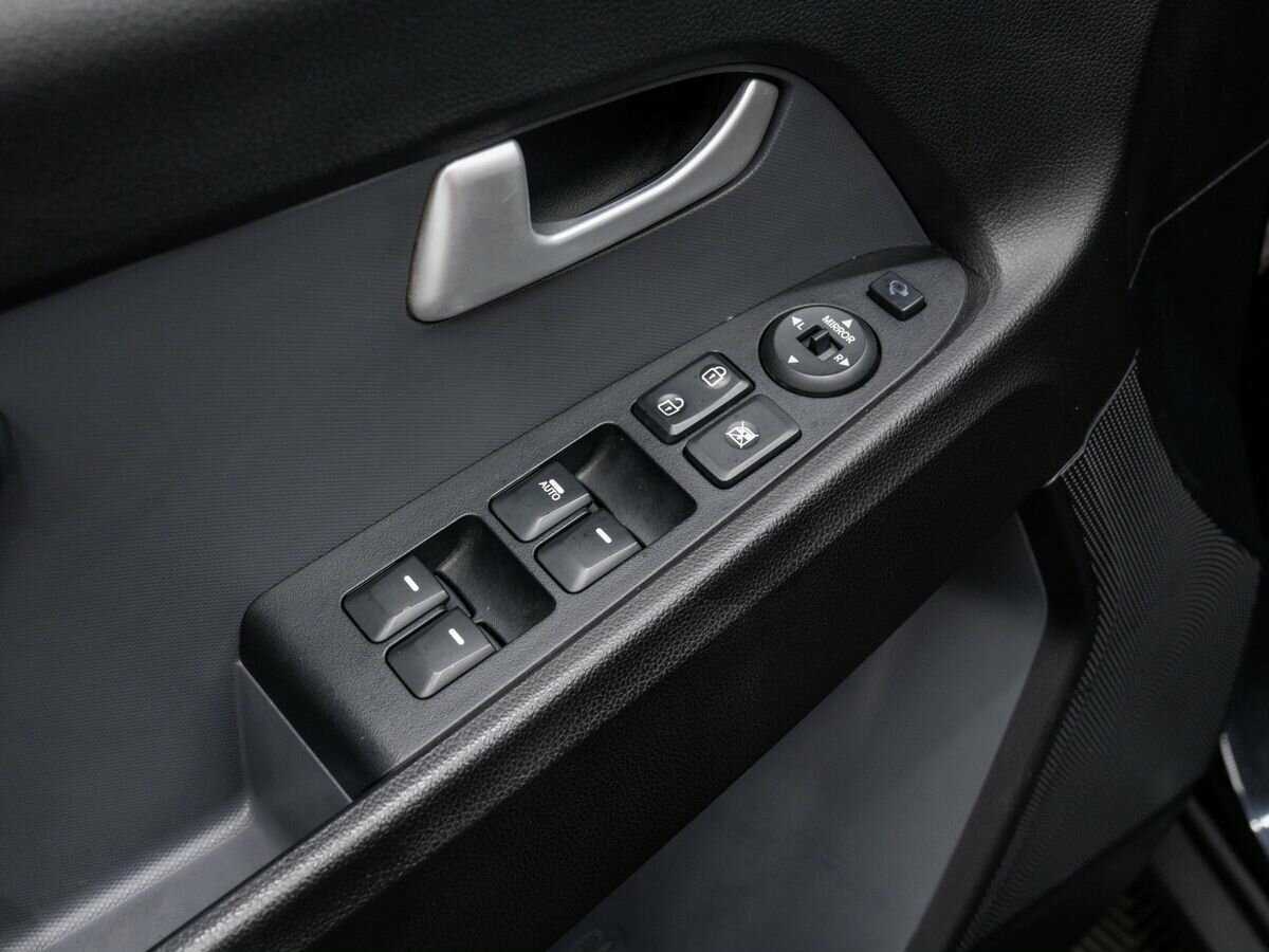 Купить Kia Sportage, 2012, 195 957 км, фото №16