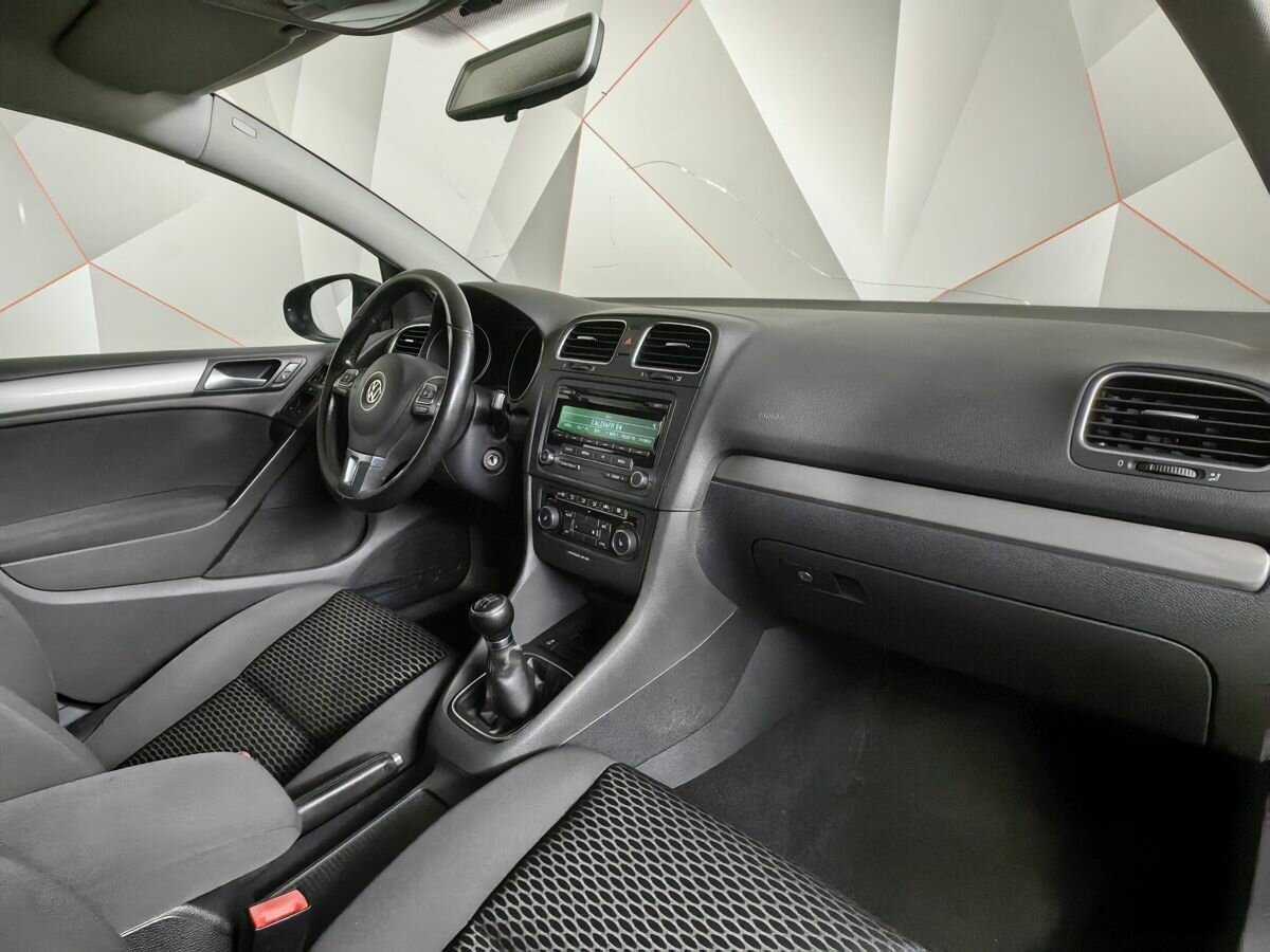 Купить Volkswagen Golf, 2012, 135 668 км, фото №9