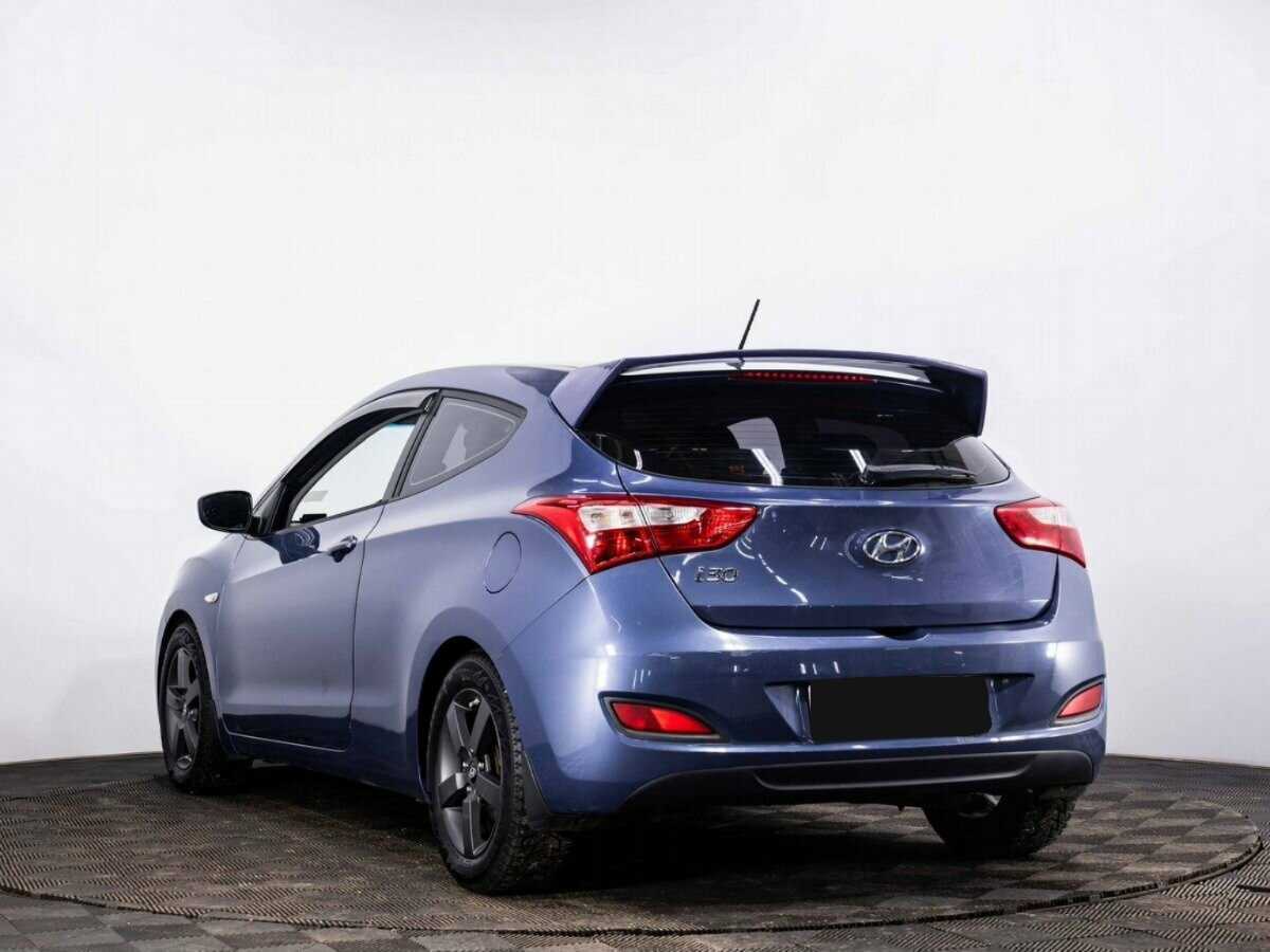 Купить Hyundai i30, 2013, 181 905 км, фото №4