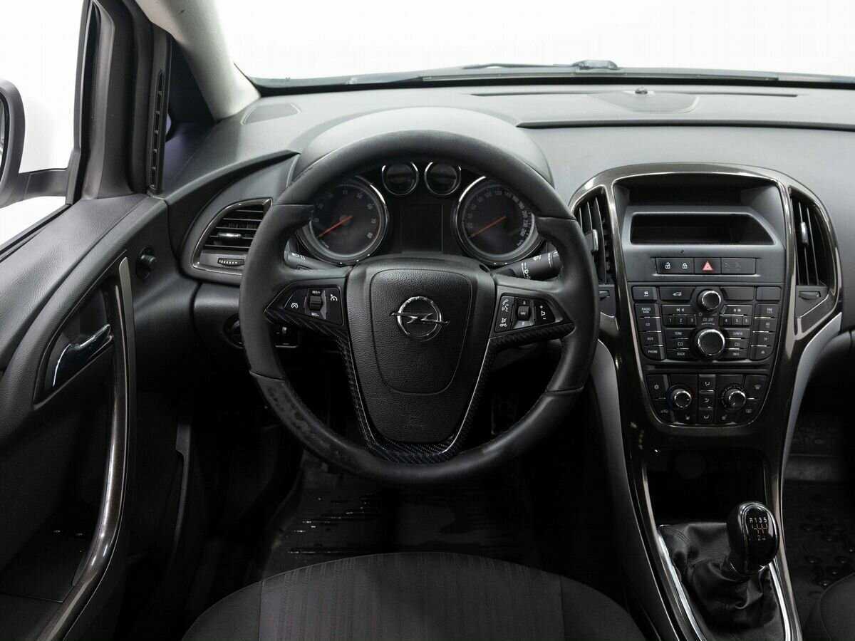 Купить Opel Astra, 2013, 236 636 км, фото №14