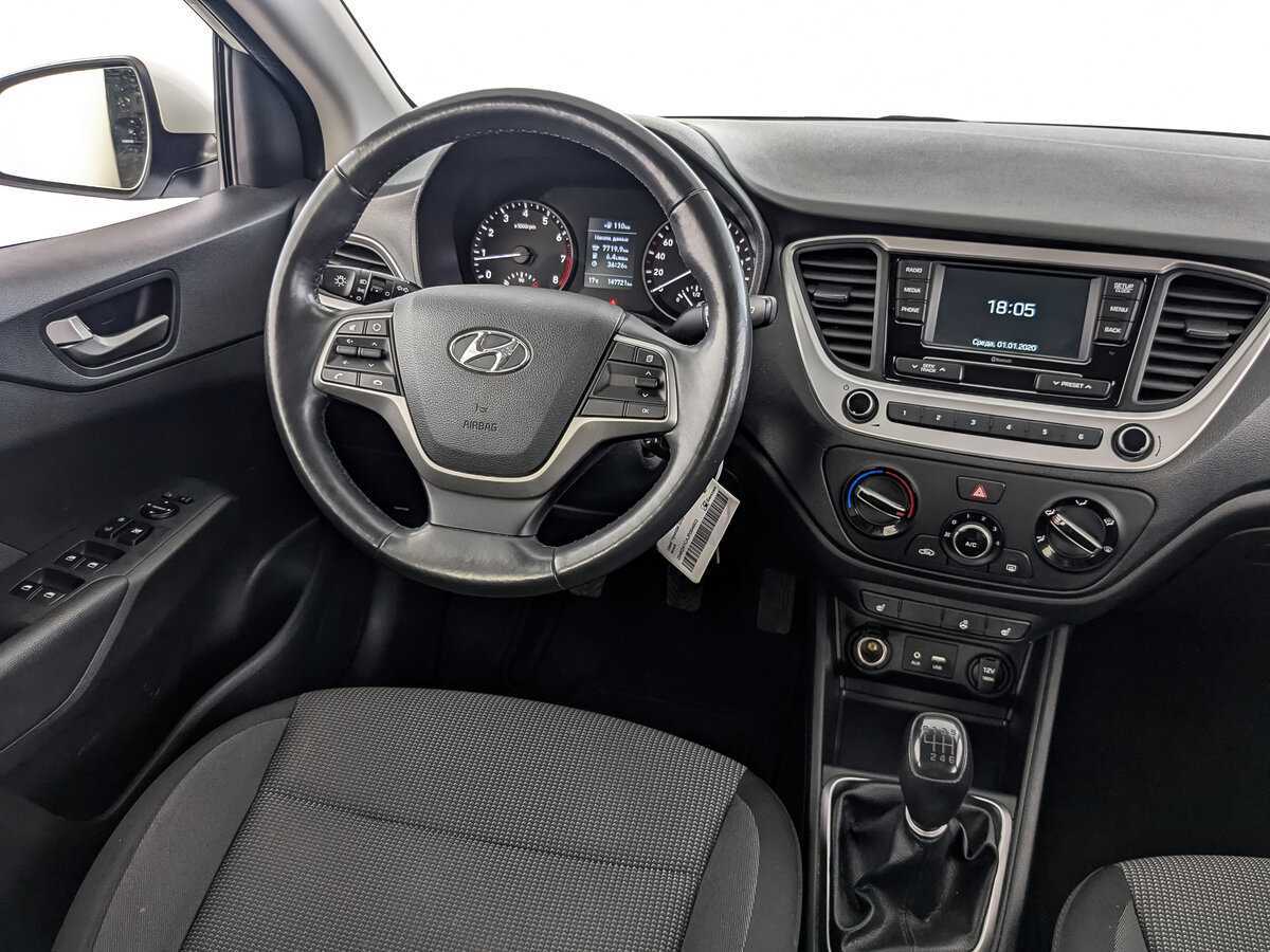 Купить Hyundai Solaris, 2017, 147 719 км, фото №23