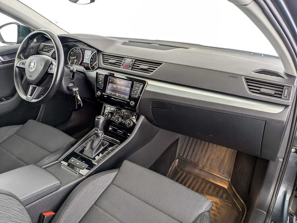Купить Skoda Superb, 2018, 80 419 км, фото №11