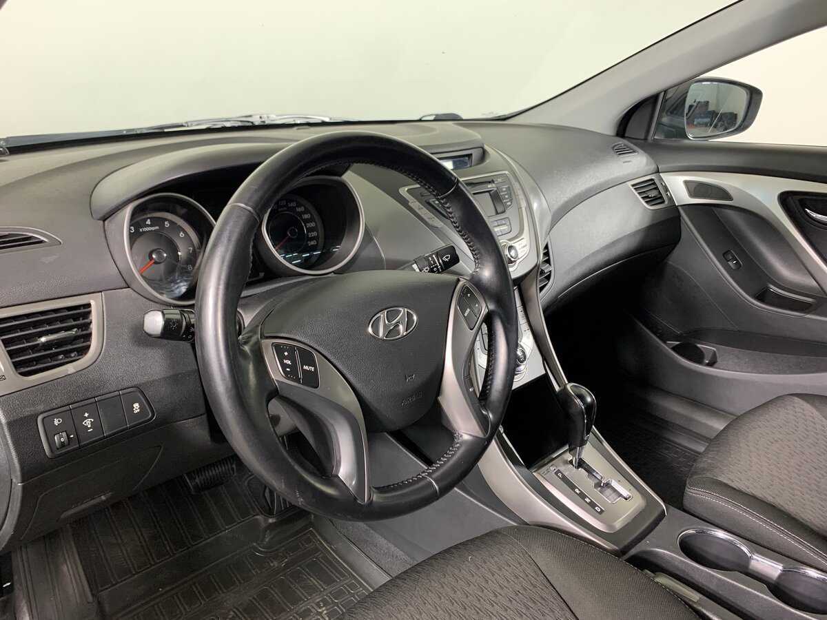 Купить Hyundai Elantra, 2012, 224 616 км, фото №12
