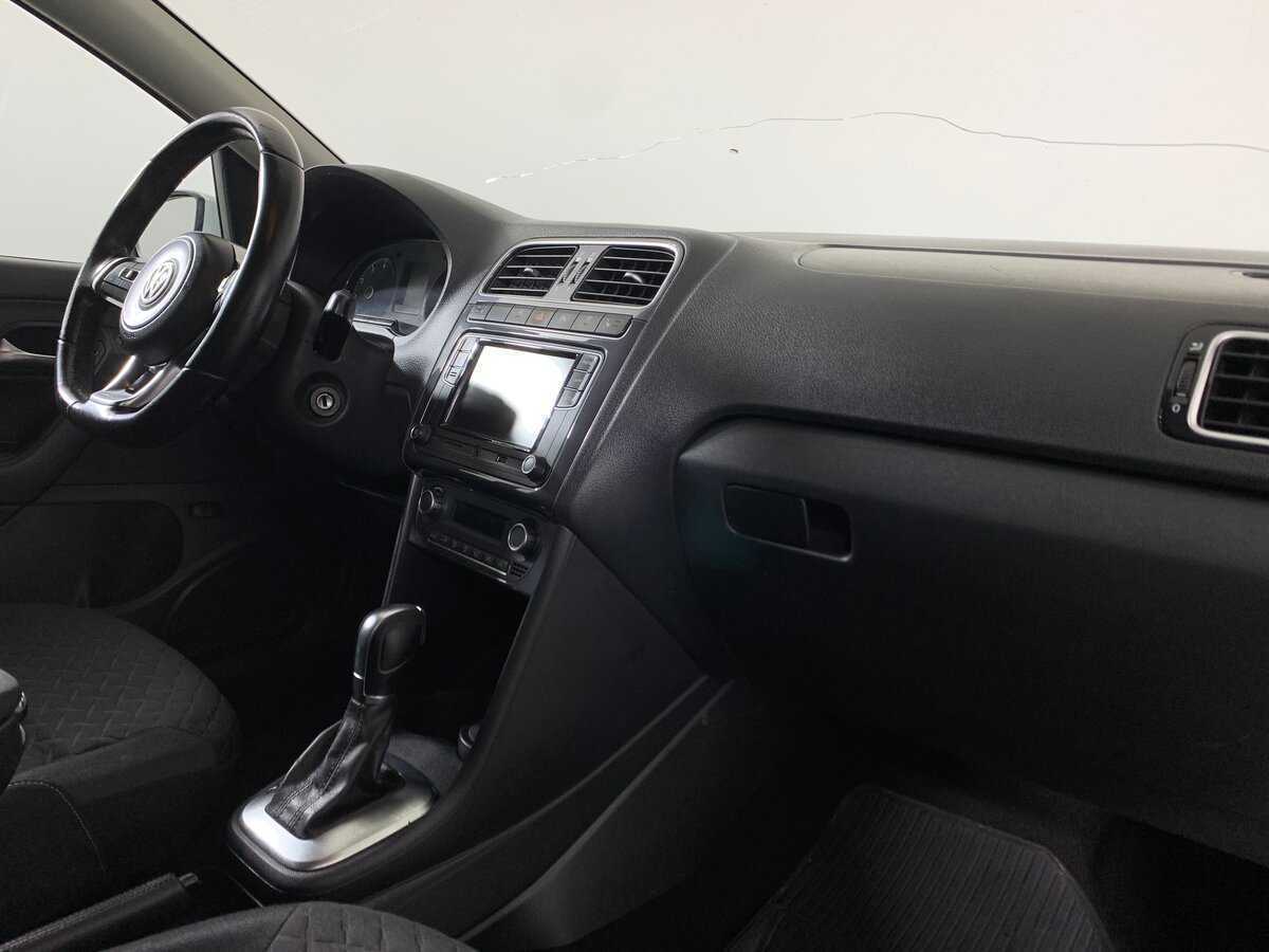 Купить Volkswagen Polo, 2018, 301 500 км, фото №14