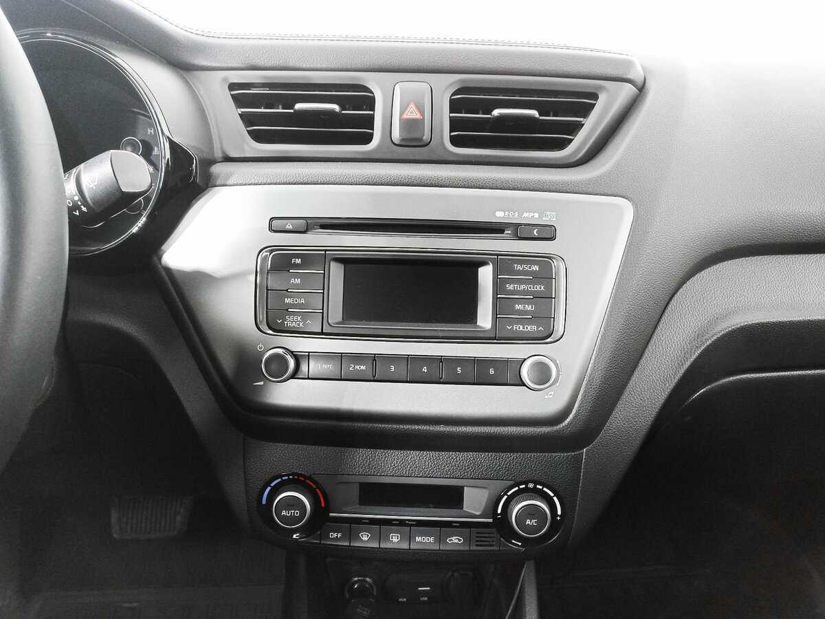 Купить Kia Rio, 2016, 153 897 км, фото №13