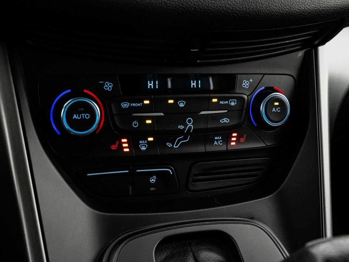 Купить Ford Kuga, 2017, 144 894 км, фото №10