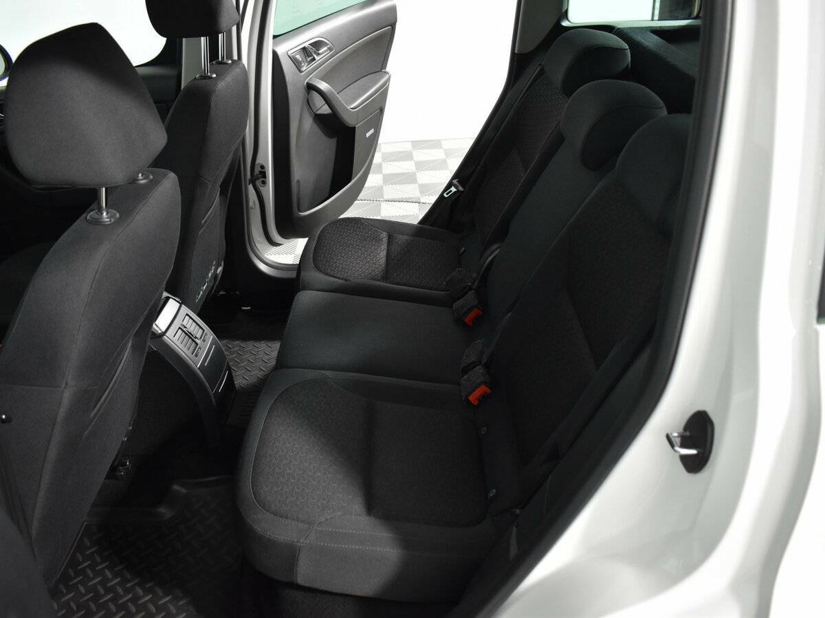 Купить Skoda Yeti, 2014, 140 797 км, фото №12