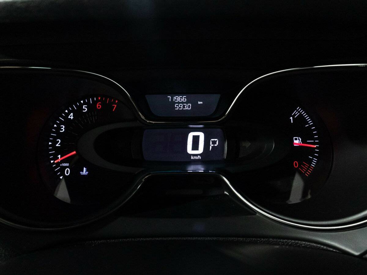 Купить Renault Kaptur, 2017, 71 963 км, фото №12