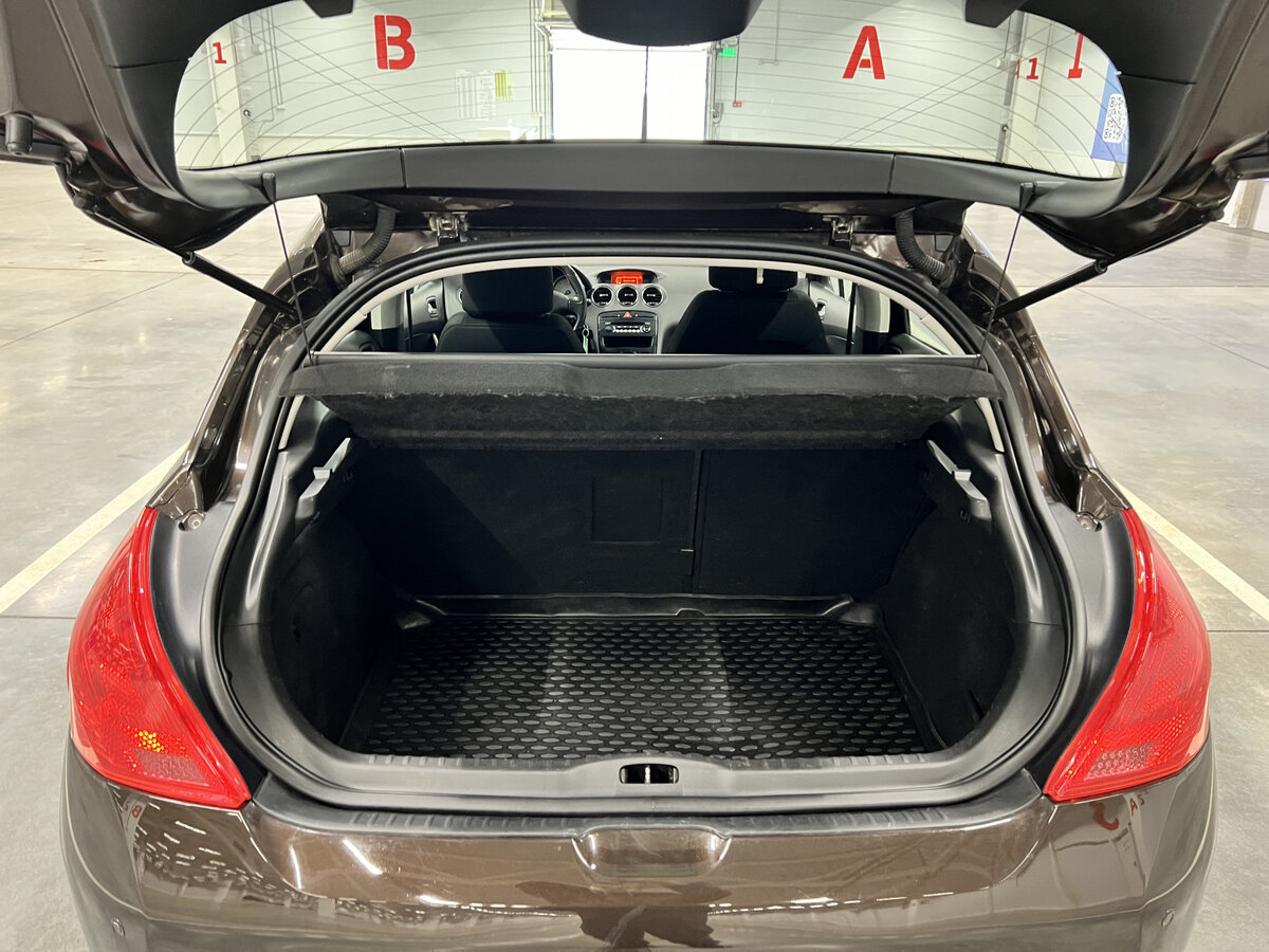 Купить Peugeot 308 I Рестайлинг, 2012, 207 668 км, фото №10