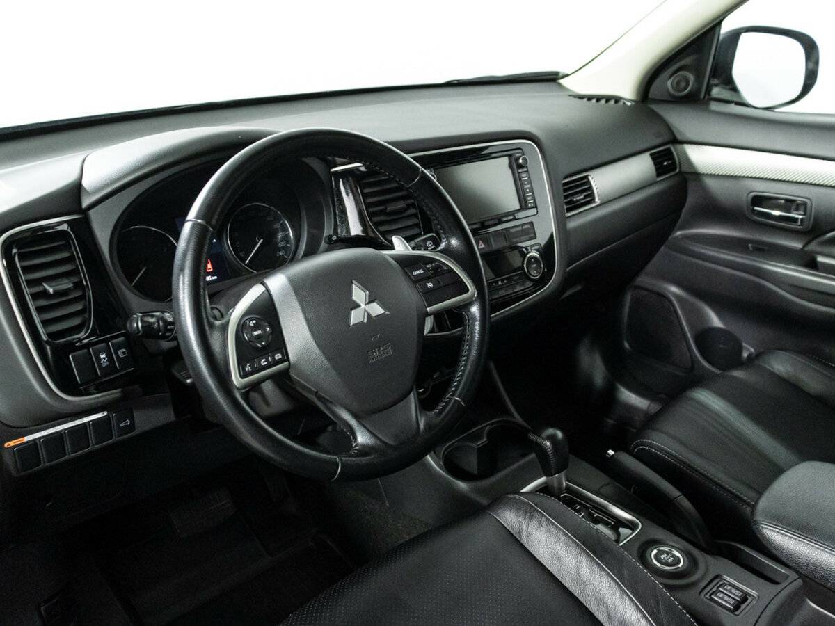 Купить Mitsubishi Outlander III Рестайлинг, 2014, 121 050 км, фото №11